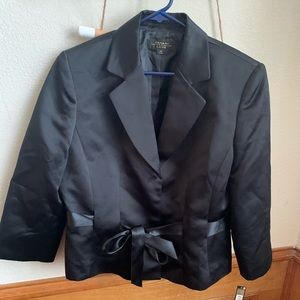 Tahari black blazer